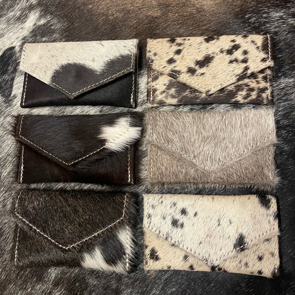 🤎🤍🤎 American Darling Genuine Cowhide Cardholder 🤎🤍 Reduced from $35 Updated Pics